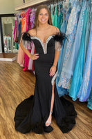 Load image into Gallery viewer, Sparkly Black Long Beaded Prom Dress with Feathers and Fringes