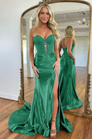 Load image into Gallery viewer, Sparkly Dark Green Mermaid Beaded Appliques Strapless Corset Long Prom Dress with Slit