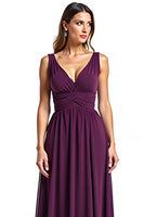 Load image into Gallery viewer, A Line Ruhced Purple Backless Long Mother of the Bride Dress
