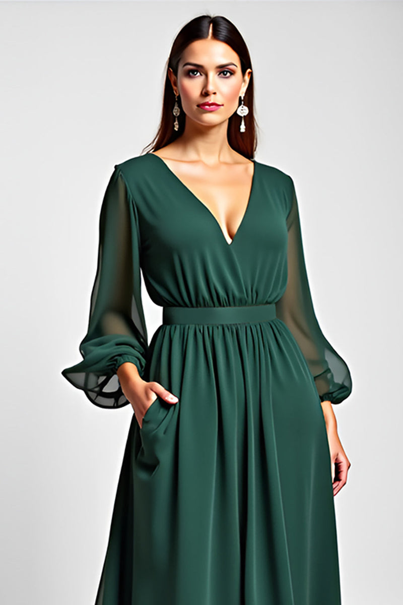 Load image into Gallery viewer, Dark Green A Line V-Neck Long Sleeve Mother of the Bride Dress With Slit