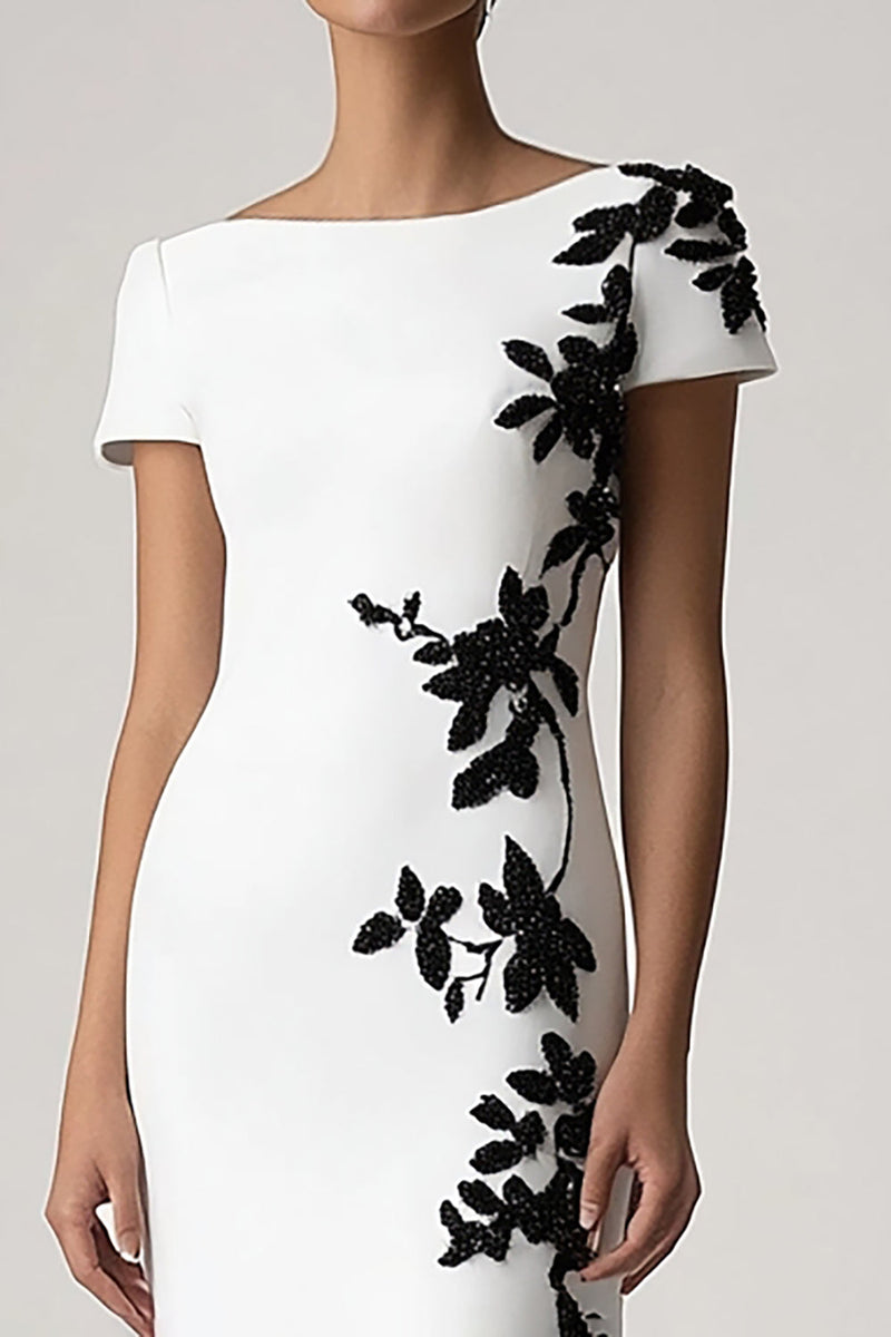 Load image into Gallery viewer, Appliqued White Sheath Long Formal Dress with Short Sleeves