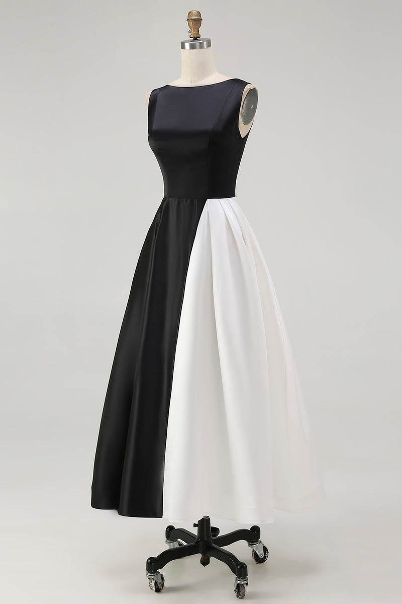 Load image into Gallery viewer, White and Black A Line Sleeveless Long Formal Dress