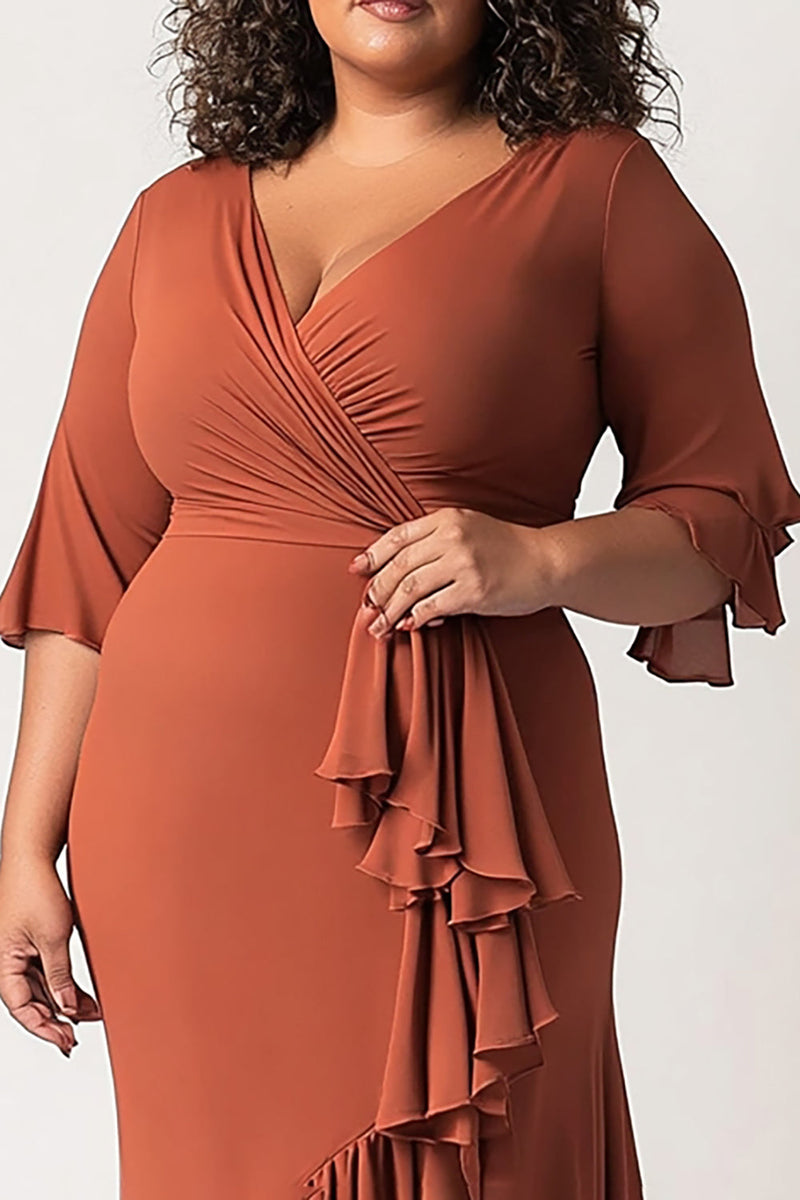 Load image into Gallery viewer, Terracotta Ruffled Half Sleeves Plus Size Long Mother of the Bride Dress