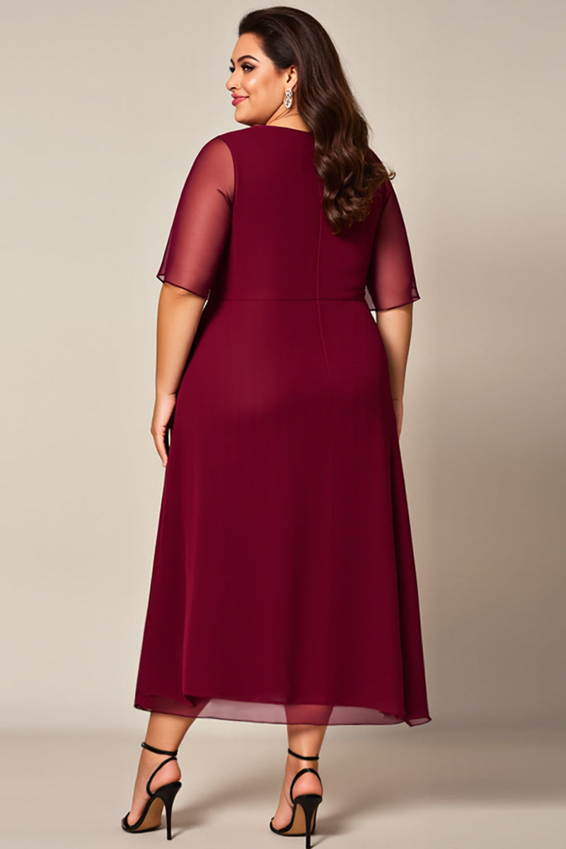Load image into Gallery viewer, Burgundy Chiffon Boat Neck Plus Size Mother of the Bride Dress