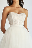 Load image into Gallery viewer, White Tulle Sweetheart Short Graduation Dress with Beading