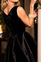 Load image into Gallery viewer, Black Velvet A Line Short Prom Dress