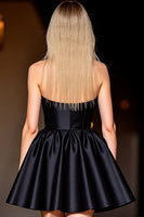 Load image into Gallery viewer, Black A Line Halter Satin Short Prom Dress