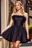 Load image into Gallery viewer, Black A Line Strapless Short Prom Dress with Feathers