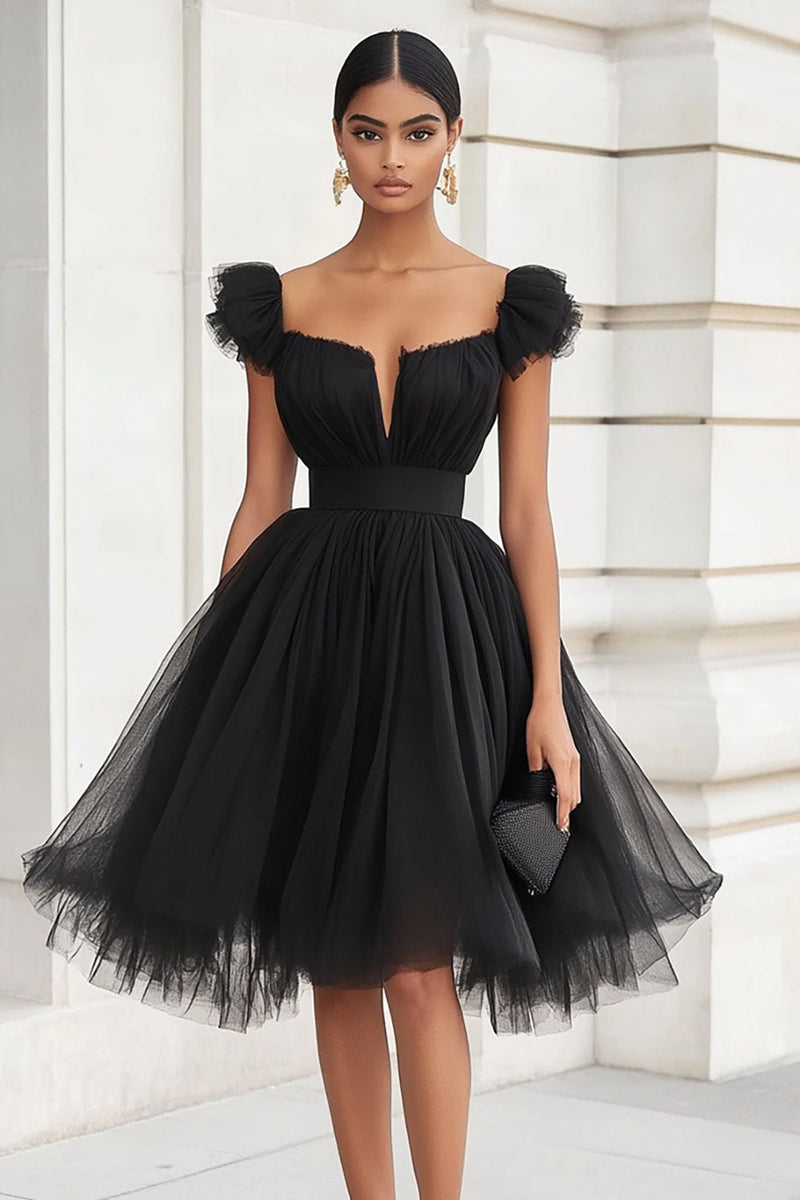 Load image into Gallery viewer, Women Black Tulle Mini Graduation Dress A Line Ruffled Cocktail Dress