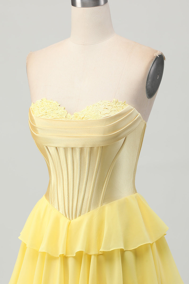 Load image into Gallery viewer, Yellow Ruched Corset Sweetheart Short Prom Dress with Appliques