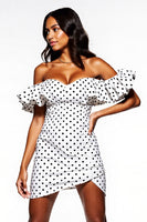 Load image into Gallery viewer, White and Black Tight Sweetheart Short Polka Dot Dress with Sleeves