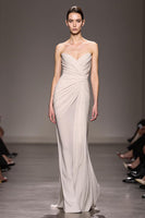 Load image into Gallery viewer, Elegant Ivory Strapless Sheath Ruched Long Evening Dress