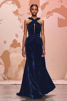 Load image into Gallery viewer, Simple Black Keyhole Velvet Long Evening Dress