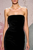 Load image into Gallery viewer, Simple Black Strapless Velvet Mermaid Long Evening Dress