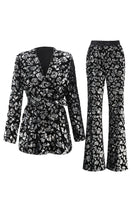 Load image into Gallery viewer, 2 Piece Sparkly Black Sequin Women Prom Suits with Sash