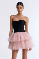 Load image into Gallery viewer, Black and Pink A Line Strapless Tiered Tulle Short Cocktail Dress