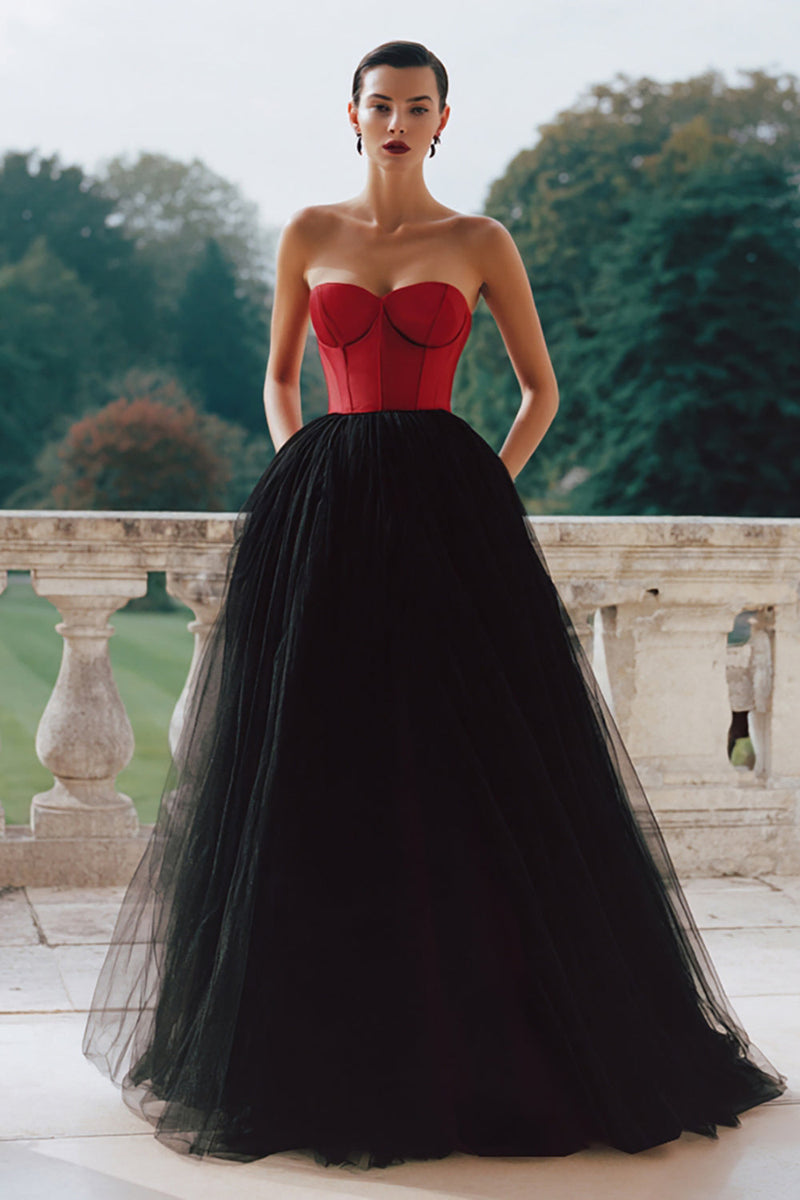 Load image into Gallery viewer, Black and Red Strapless Tulle A Line Long Corset Formal Dress