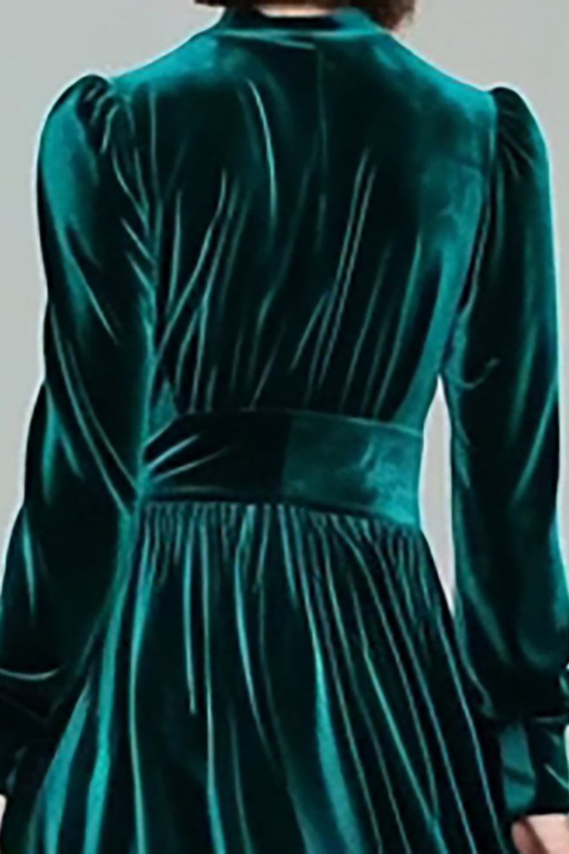 Load image into Gallery viewer, Peacock Green Velvet A Line Long Holiday Party Dress with Sleeves