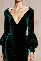 Load image into Gallery viewer, Dark Green Mermaid Velvet V-Neck Long Sleeves Holiday Party Dress