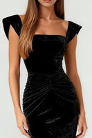 Load image into Gallery viewer, Simple Black Ruched Mermaid Maxi Formal Dress with Slit