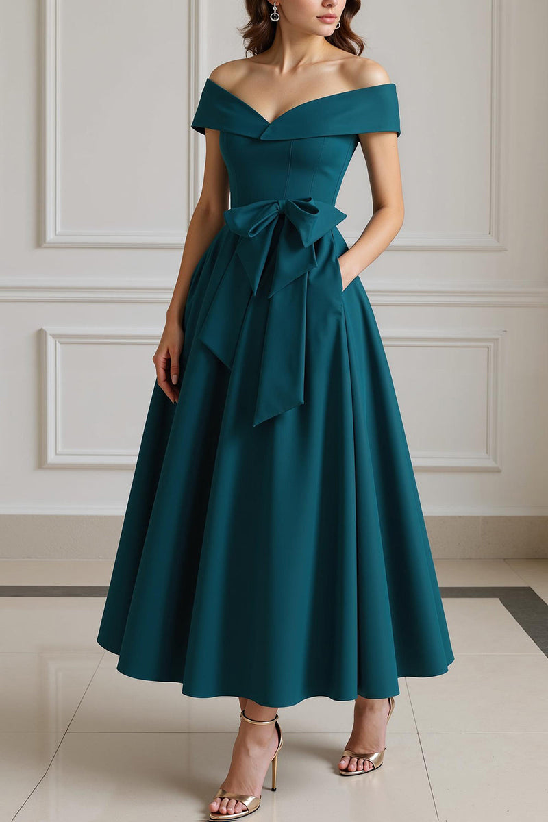 Load image into Gallery viewer, Burgundy A Line Off the Shoulder Long Mother of the Bride Dress with Bow