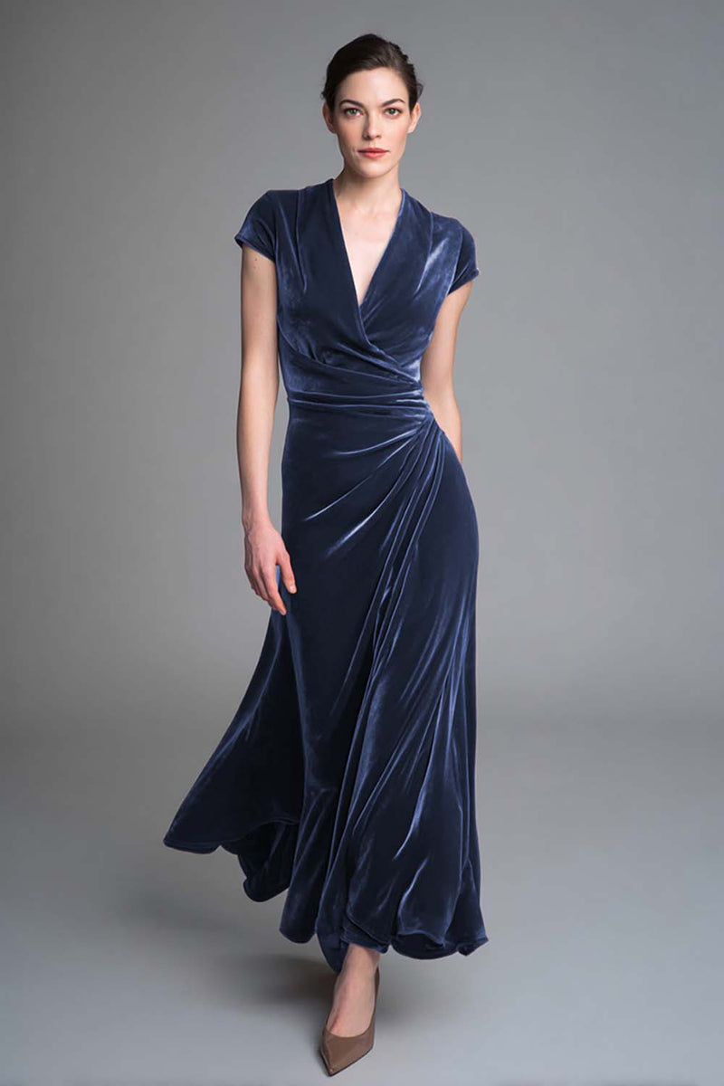 Load image into Gallery viewer, Plum Ruched V Neck Velvet Long Holiday Party Dress with Sleeves