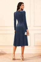 Load image into Gallery viewer, Dark Green Velvet A Line Midi Glitter Holiday Party Dress with Sleeves