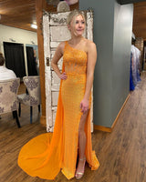 Load image into Gallery viewer, Sparkly Fuchsia Mermaid One Shoulder Appliques Prom Dress With Slit