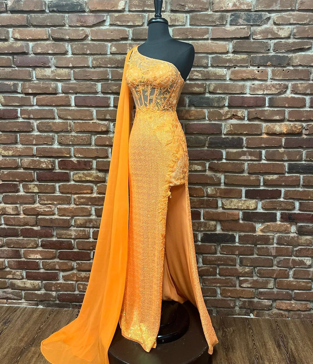 Load image into Gallery viewer, Sparkly Fuchsia Mermaid One Shoulder Appliques Prom Dress With Slit