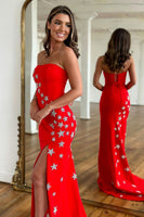 Load image into Gallery viewer, Red Strapless Mermaid Long Prom Dress with Stars