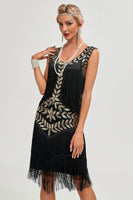 Load image into Gallery viewer, Women Black Gatsby 1920s Flapper Dress with Sequins and Tassels Scoop Neck Gatsby Dress