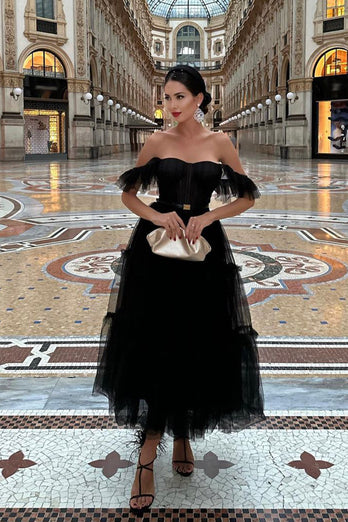 A-Line Sweetheart Tulle Black Short Prom Dress
