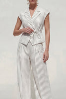 Load image into Gallery viewer, White Cap Sleeves Notched Lapel 2 Piece Striped Business Suits with Pockets