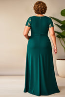 Load image into Gallery viewer, Pine Scoop Neck Appliques Plus Size Mother of the Bride Dress with Slit