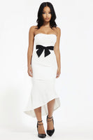 Load image into Gallery viewer, White Satin Sweetheart Mermaid Engagement Dress with Bow