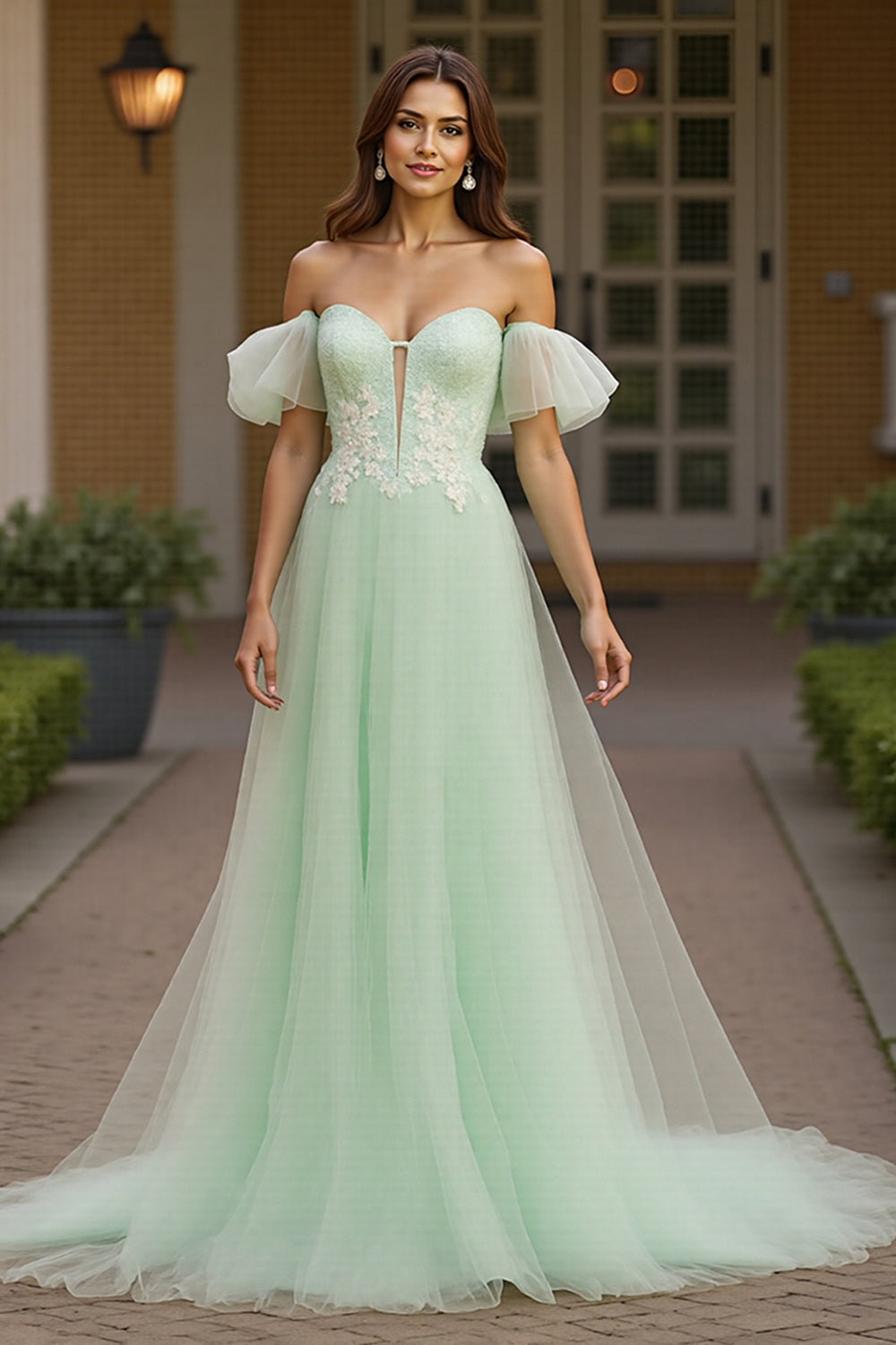 Green Tulle A Line Off the Shoulder Maxi Prom Dress with Appliques