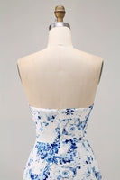 Load image into Gallery viewer, White Blue Flower Strapless Tight Short Prom Dress with Bow