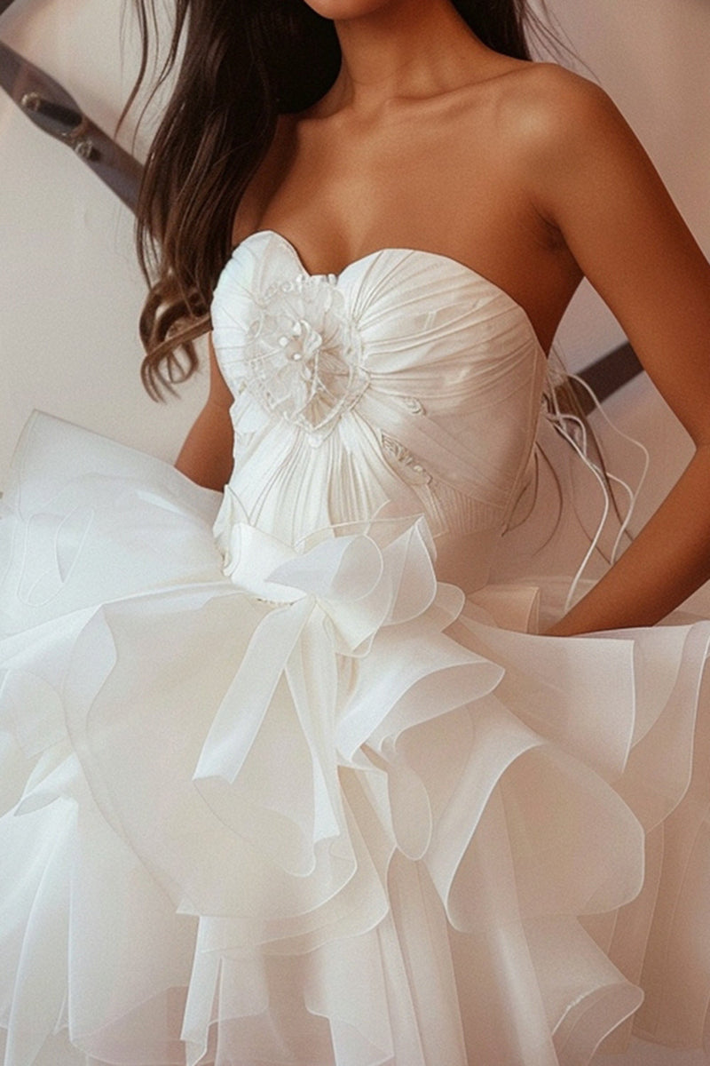 Load image into Gallery viewer, White Ruched Sweetheart Short Prom Dress with Ruffles