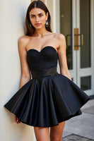 Load image into Gallery viewer, Sparkly Black Sweetheart Satin Beaded Short Prom Dress
