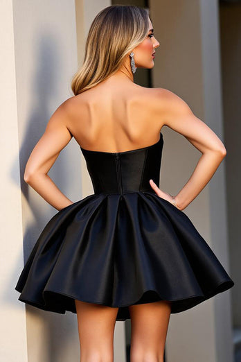 Sweetheart Black Sparkly Short Corset Prom Dress with Beading