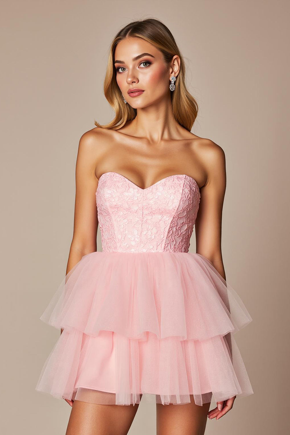 A Line Pink Sweetheart Tulle Short Prom Dress with Ruffles