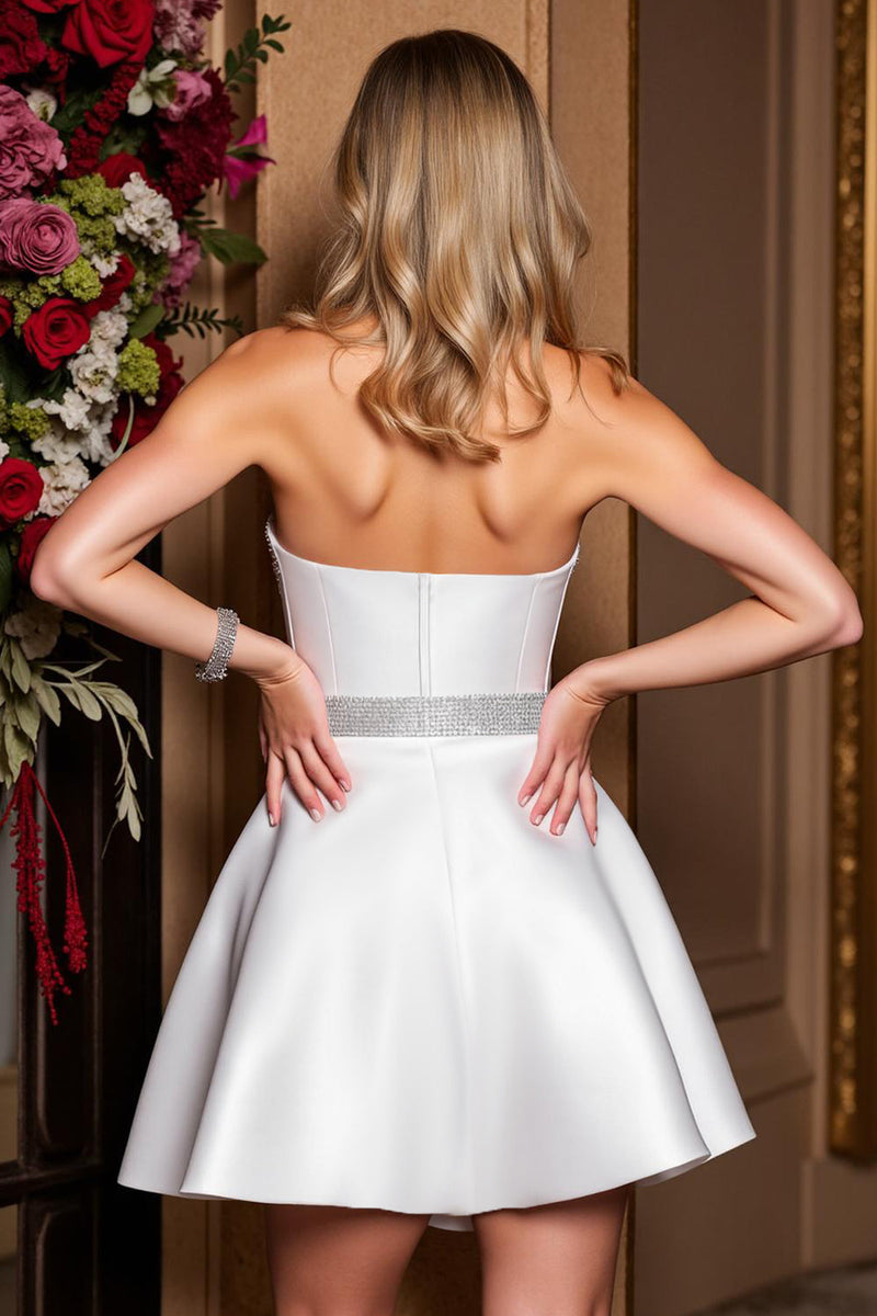 Load image into Gallery viewer, White Sparkly A Line Strapless Short Prom Dress with Beading
