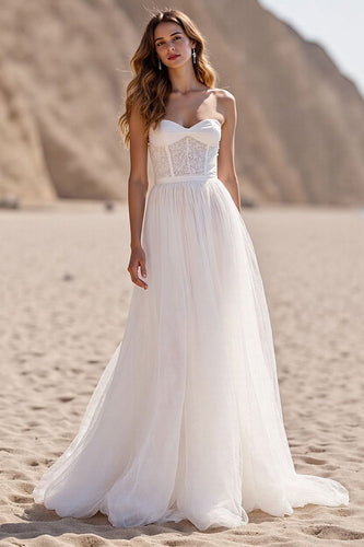 Ivory Sweetheart Tulle Sweep Train Corset Wedding Dress with Lace
