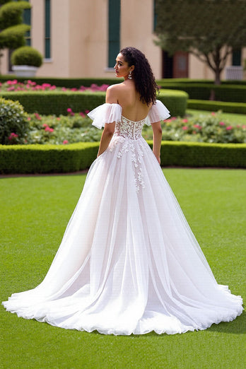 Ivory Tulle Ruffled Corset Ball Gown Wedding Dress with Lace
