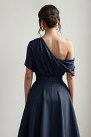 Load image into Gallery viewer, Black A Line Maxi Satin Mother of the Bride Dress with Pockets