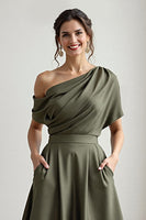 Load image into Gallery viewer, Black A Line Maxi Satin Mother of the Bride Dress with Pockets