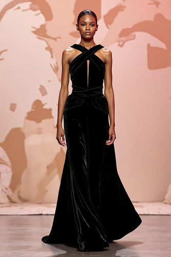 Simple Black Keyhole Velvet Long Evening Dress