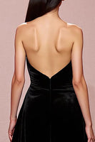 Load image into Gallery viewer, Simple Black Long Velvet Strapless Evening Dress
