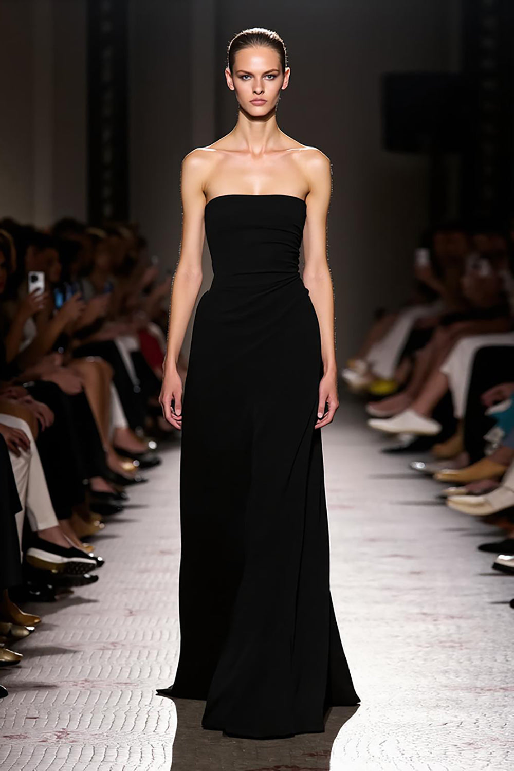 Simple Black Strapless Sheath Evening Dress