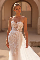 Load image into Gallery viewer, Ivory Sweetheart Tulle A Line Sweep Train Wedding Dress with Lace